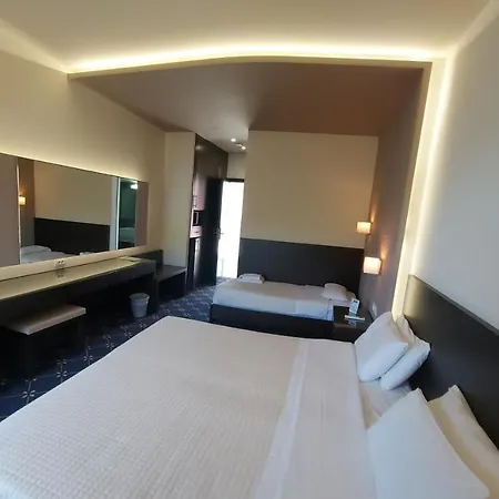 Готель Monte Vardia 3*