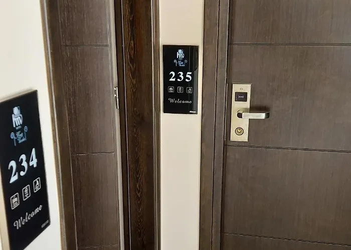 Hotell Monte Vardia 3*