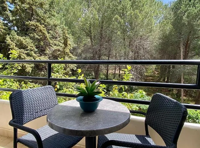 Hotel Monte Vardia 3*