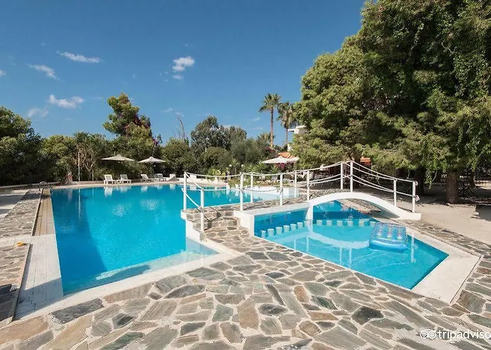 Hotell Monte Vardia 3*