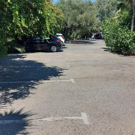 Monte Vardia 3*